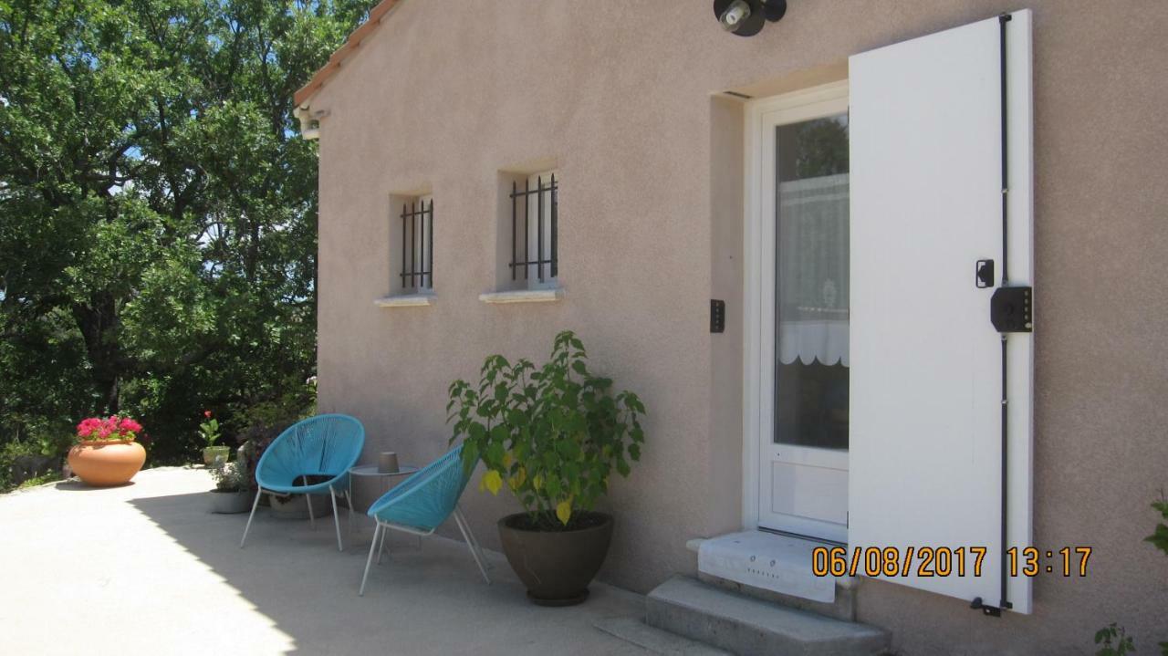Les Hauts Des Materonnes Tourves Exterior foto